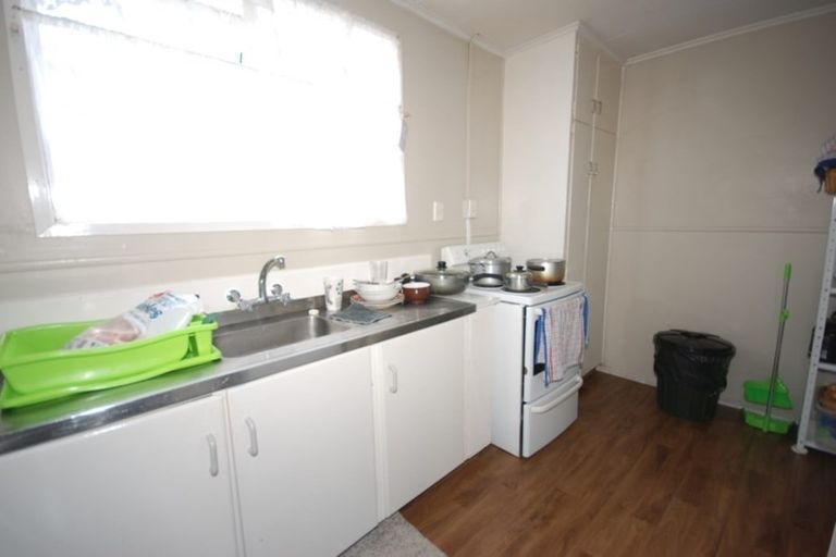 Photo of property in 90 Chelburn Crescent, Mangere East, Auckland, 2024