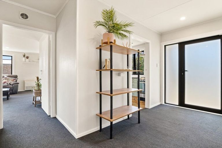 Photo of property in 3 Martin Road, Fairfield, Dunedin, 9018