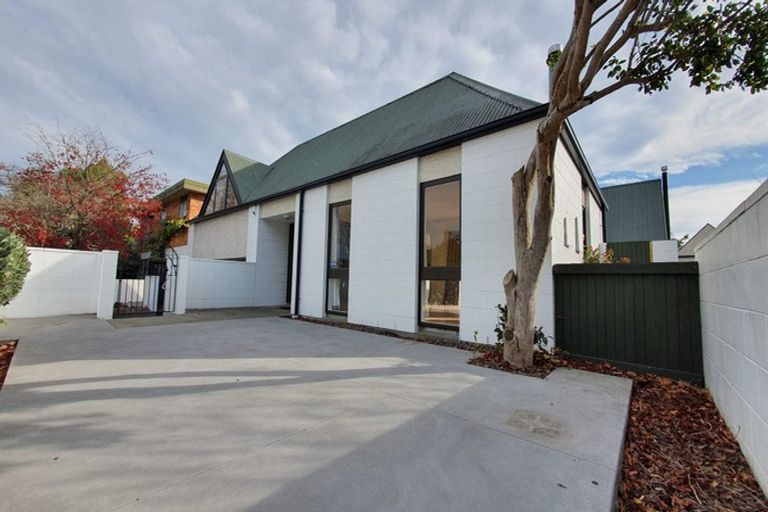 Photo of property in 31 Innes Road, St Albans, Christchurch, 8052