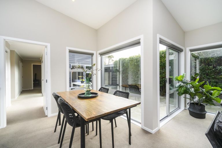 Photo of property in 116b Roy Street, Palmerston North, 4410