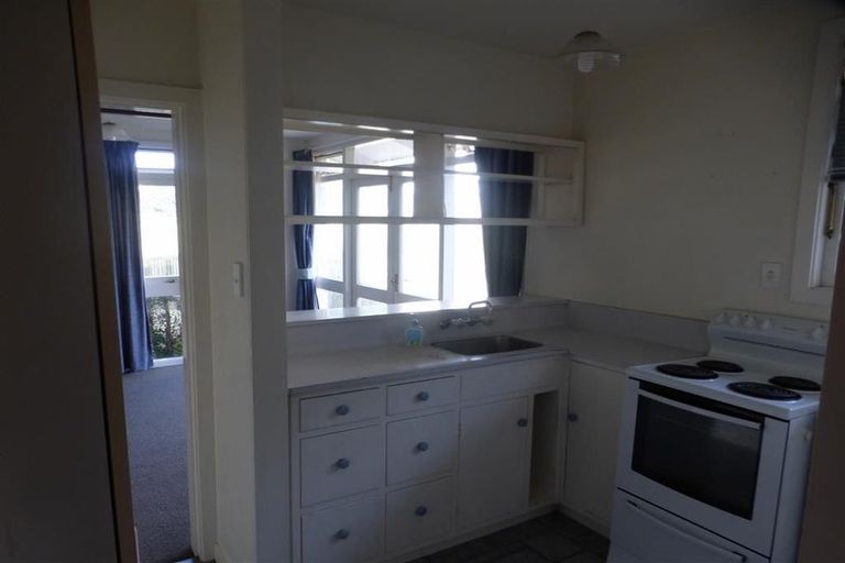 Photo of property in 1/11 Maidstone Road, Ilam, Christchurch, 8041