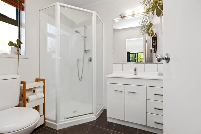 Photo of property in 41 Tomika Crescent, Papamoa Beach, Papamoa, 3118