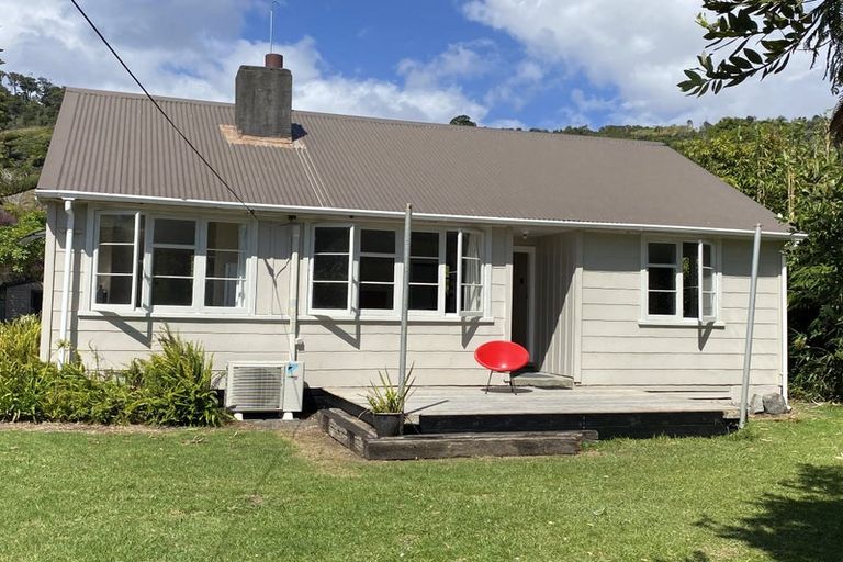 Photo of property in 9 Main Rd Ngakawau, Ngakawau, 7824