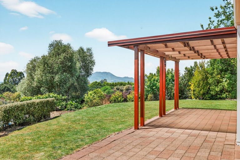 Photo of property in 30 Ramsay Drive, Acacia Bay, Taupo, 3385