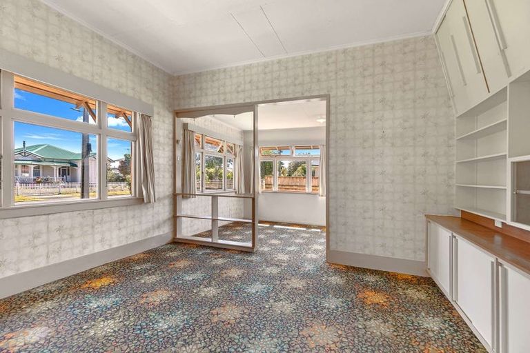 Photo of property in 2 Caius Avenue, Gonville, Whanganui, 4501