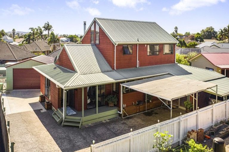 Photo of property in 16 Muirfield Street, Wattle Downs, Auckland, 2103