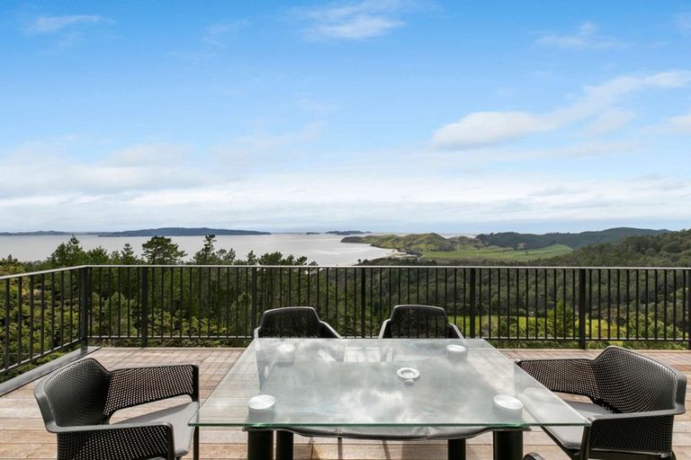 Photo of property in 212 Black Jack Road, Kuaotunu, Whitianga, 3592