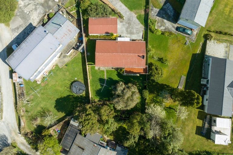 Photo of property in 23 Johnston Road, Kawakawa, 0210