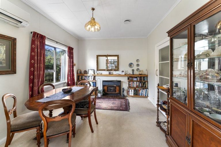 Photo of property in 28 Riverside, Nelson, 7010