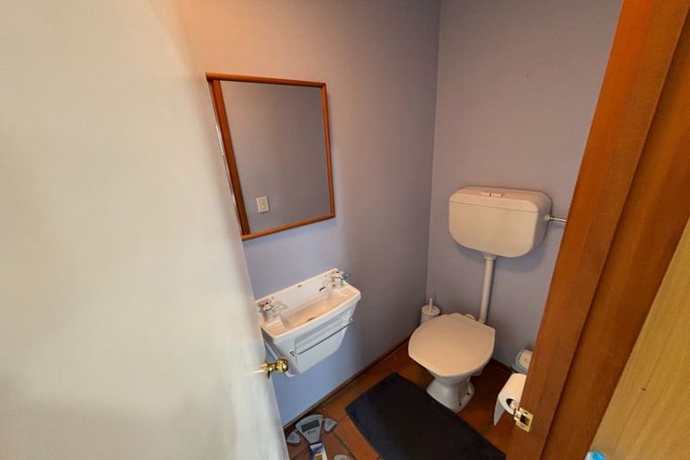 Photo of property in 27b Hallenstein Street, Queenstown, 9300