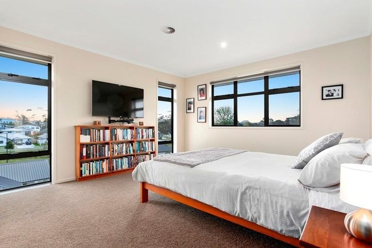 Photo of property in 36 Madison Terrace, Silverdale, 0932