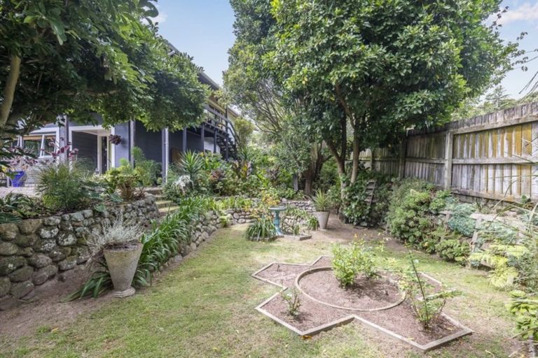 Photo of property in 56 Matai Road, Raumati South, Paraparaumu, 5032