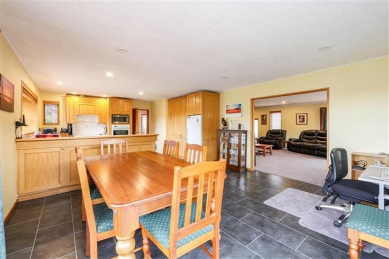 Photo of property in 11 Colquhoun Street, Glenross, Dunedin, 9011