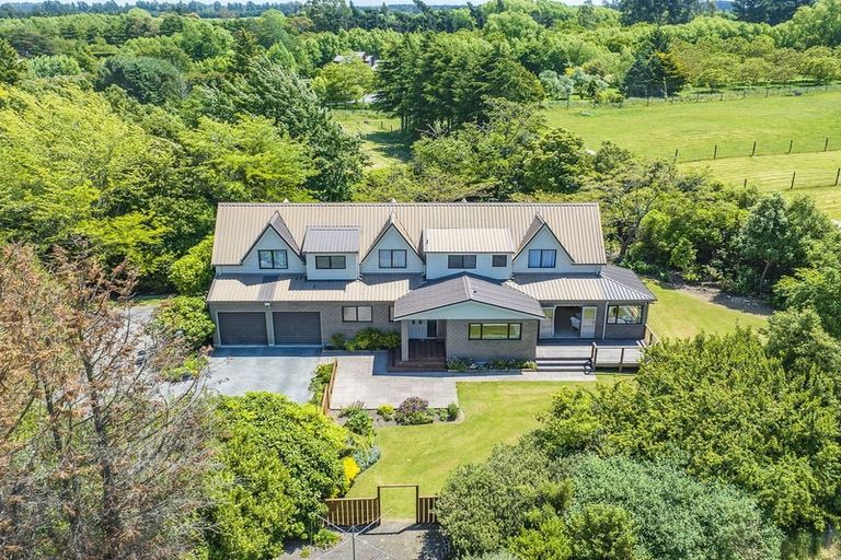 Photo of property in 102 Tricketts Road, West Melton, Christchurch, 7676