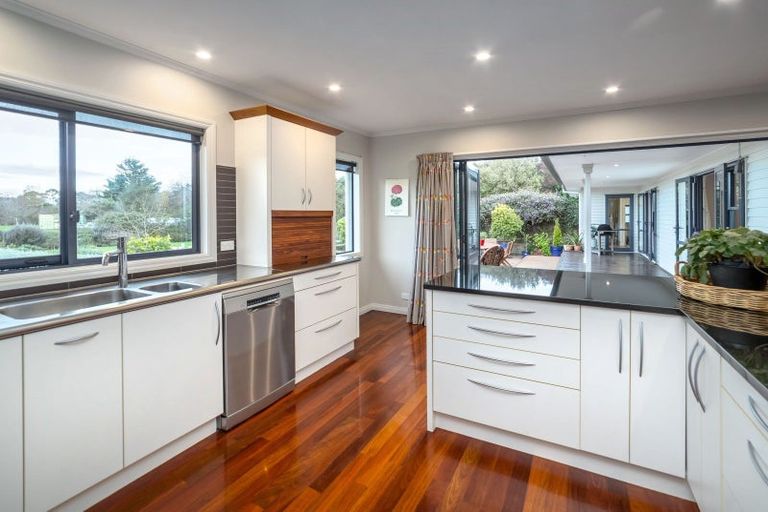 Photo of property in 100 Battersea Road, Morison Bush, Greytown, 5794