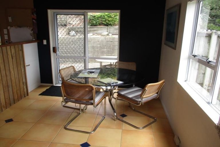 Photo of property in 8 Forest Road, Raumati South, Paraparaumu, 5032