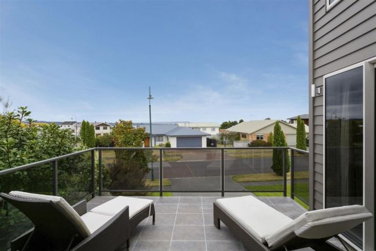 Photo of property in 28 Vaucluse Drive, Nukuhau, Taupo, 3330