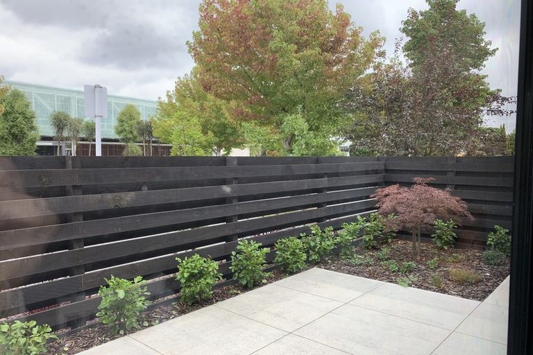 Photo of property in 60 Creyke Road, Ilam, Christchurch, 8041