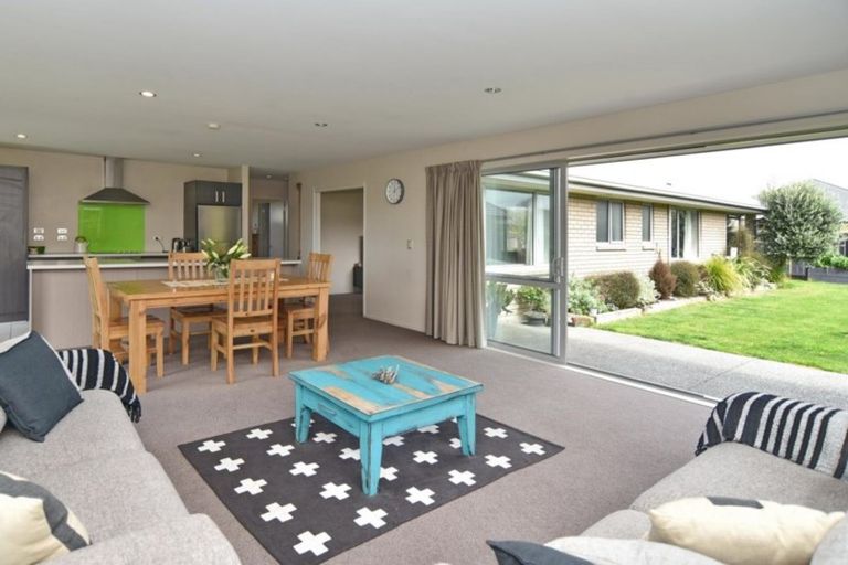 Photo of property in 5 Puriri Street, Pegasus, 7612