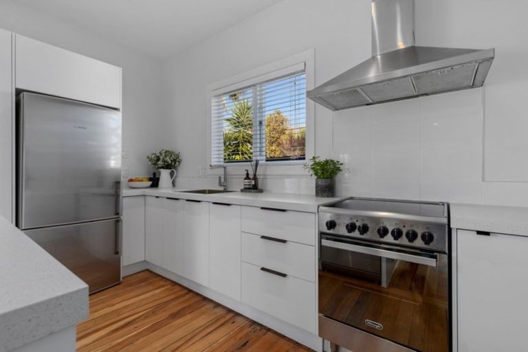 Photo of property in 8a Bains Avenue, Hamilton East, Hamilton, 3216