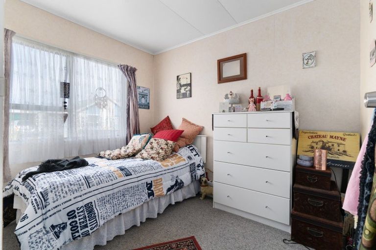 Photo of property in 22 Raglan Street, Lansdowne, Masterton, 5810