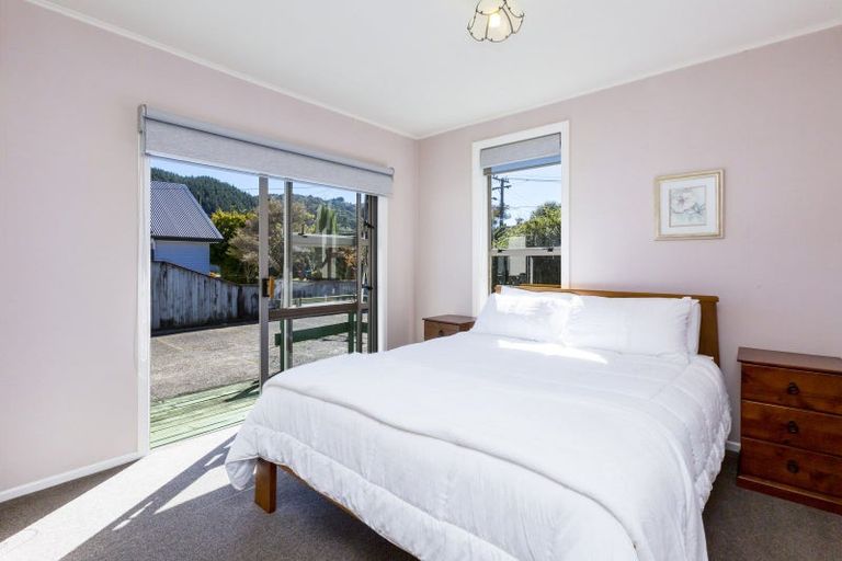 Photo of property in 18 Mccurdy Street, Elderslea, Upper Hutt, 5018