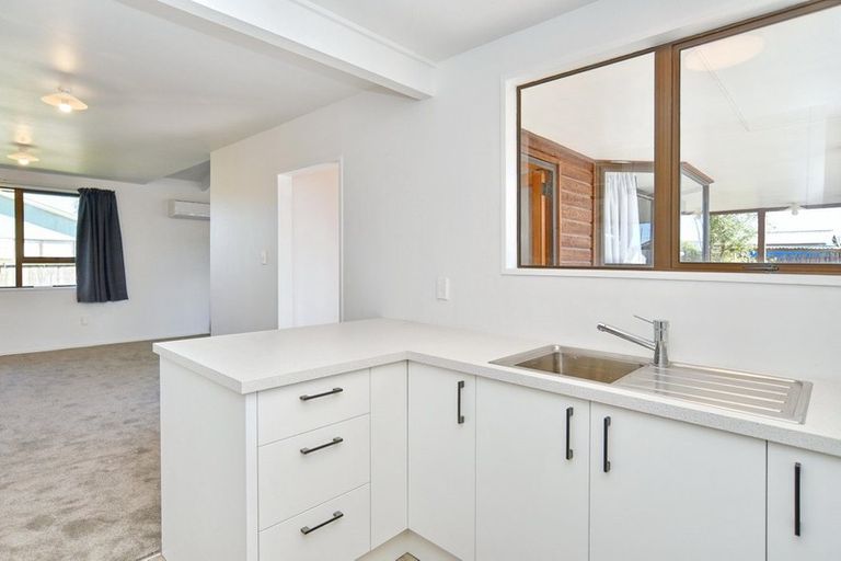 Photo of property in 44 Kowhai Avenue, Rangiora, 7400