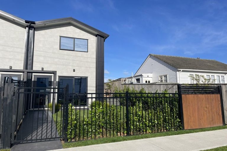 Photo of property in 1/11 Macky Street, Taita, Lower Hutt, 5011