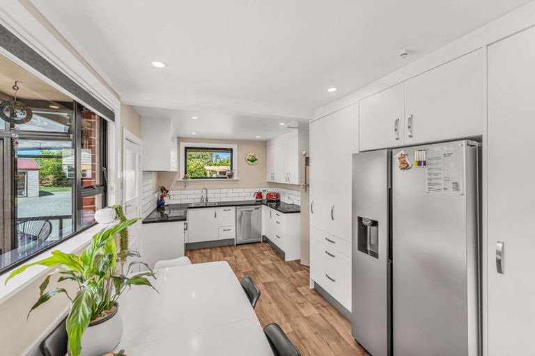 Photo of property in 66 Acacia Drive, Levels, Timaru, 7973