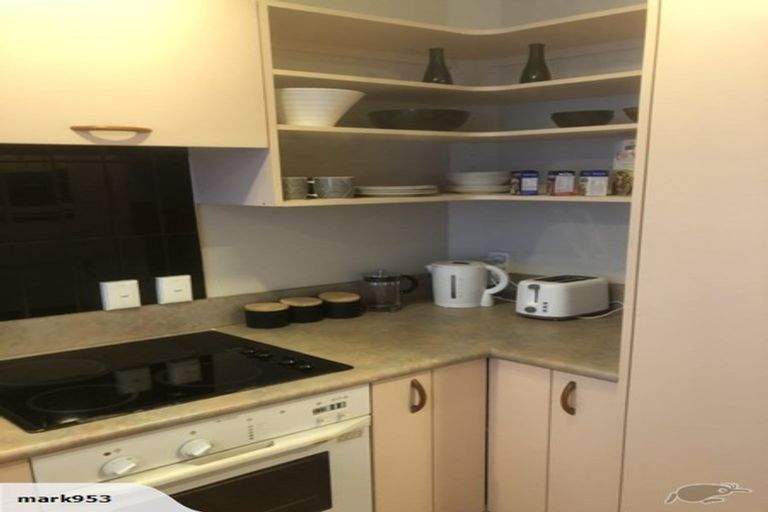 Photo of property in Terrace Tower Apartments, 3c/126 The Terrace, Wellington Central, Wellington, 6011