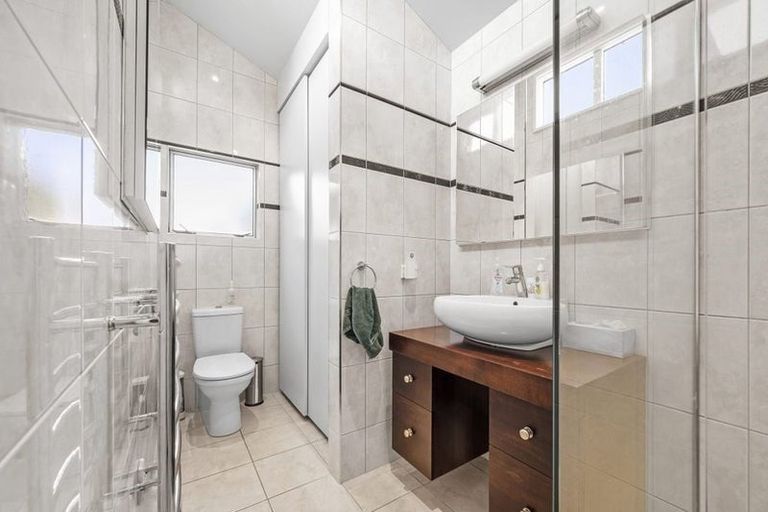 Photo of property in 26 Rama Crescent, Khandallah, Wellington, 6035