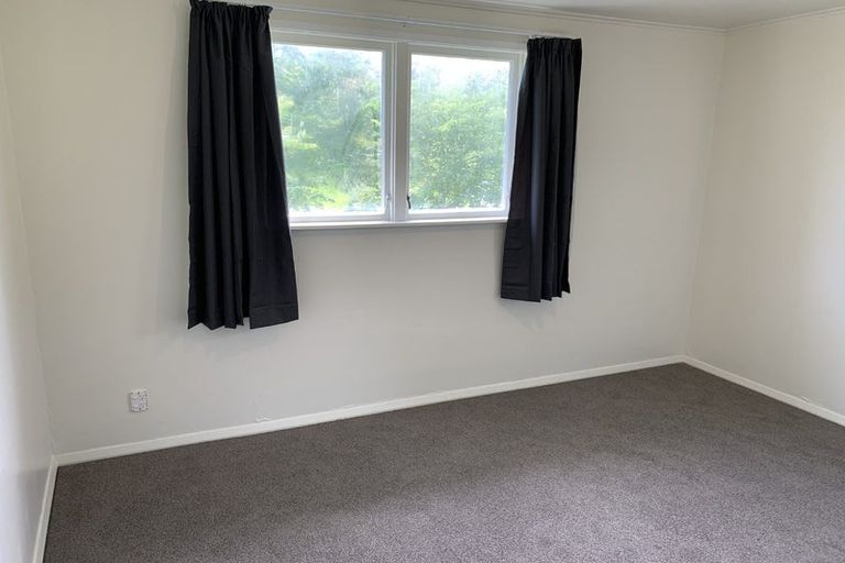Photo of property in 148-152 Champion Street, Cannons Creek, Porirua, 5024