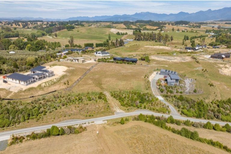 Photo of property in 14 Te Papa Lane, Tasman, 7173