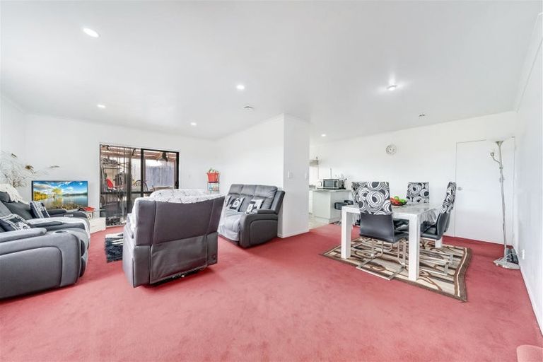 Photo of property in 4 Brunswick Rise, Mangere, Auckland, 2022