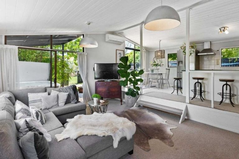 Photo of property in 55b Salisbury Road, Birkdale, Auckland, 0626