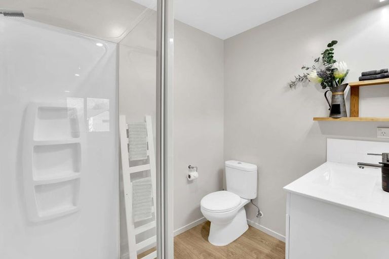 Photo of property in 71 Stratford Drive, Mount Pisa, Cromwell, 9383