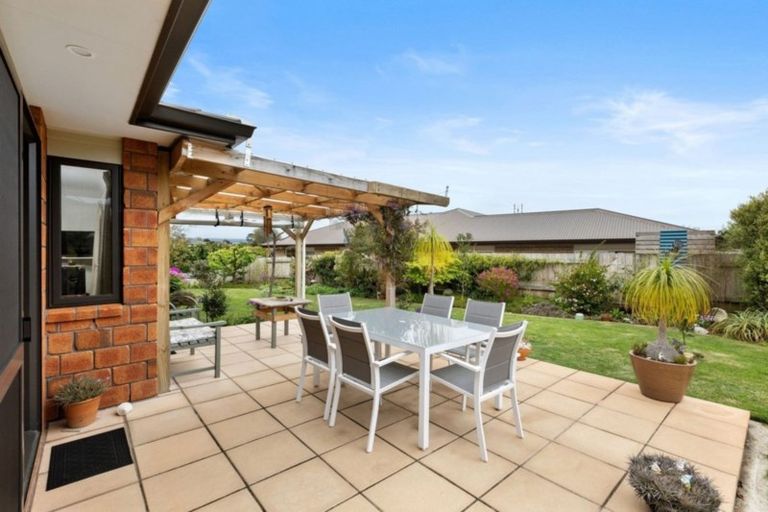 Photo of property in 86a Margaret Drive, Omokoroa, 3114