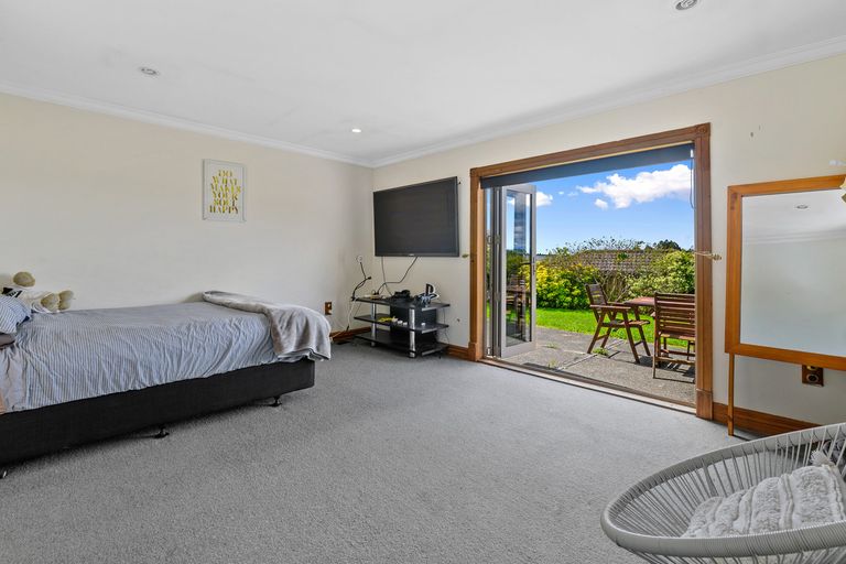 Photo of property in 48 Hamon Place, Pukehangi, Rotorua, 3015