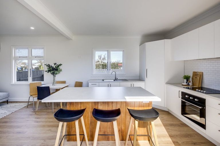 Photo of property in 511 Jervois Street, Mayfair, Hastings, 4122