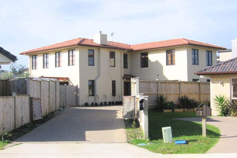 Photo of property in 11 Karson Place, Flat Bush, Auckland, 2016