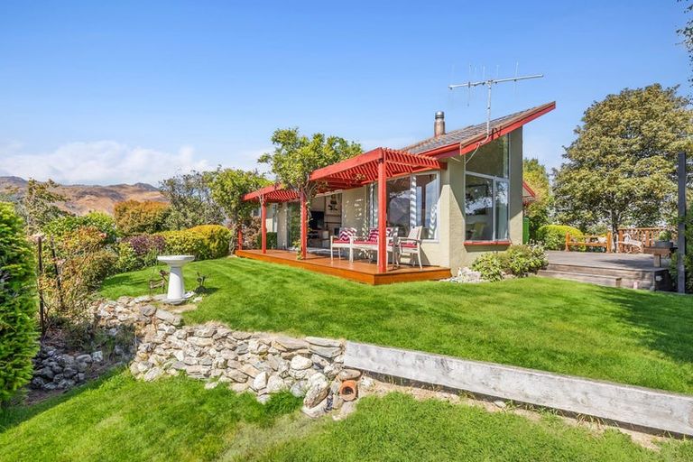 Photo of property in 55 Lakeview Terrace, Lake Hawea, Wanaka, 9382