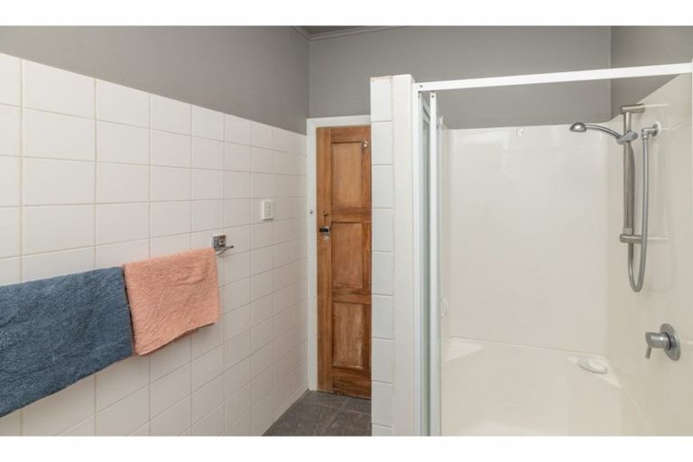 Photo of property in 230 Blenheim Road, Riccarton, Christchurch, 8041