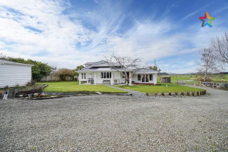 Photo of property in 25 Brown Road, Browns, Winton, 9782