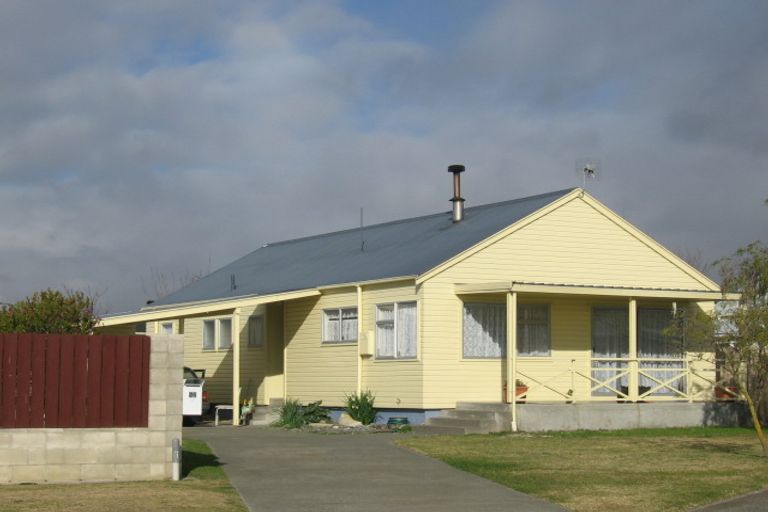 Photo of property in 26 Duckworth Crescent, Greenmeadows, Napier, 4112