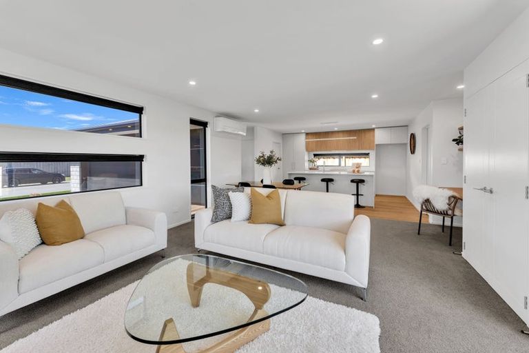 Photo of property in 30 Marcoola Drive, Rolleston, 7614