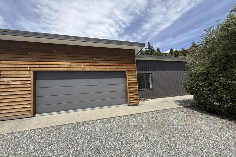 Photo of property in 2 Pisa Road, Luggate, Cromwell, 9383