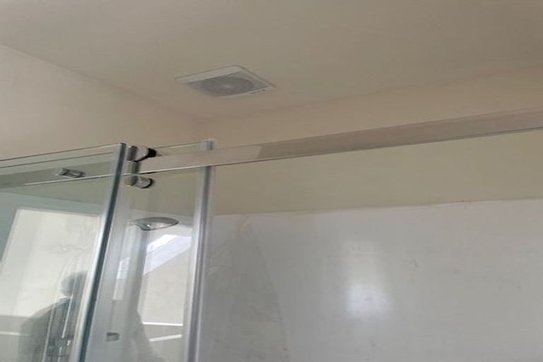 Photo of property in 144d Karori Road, Karori, Wellington, 6012