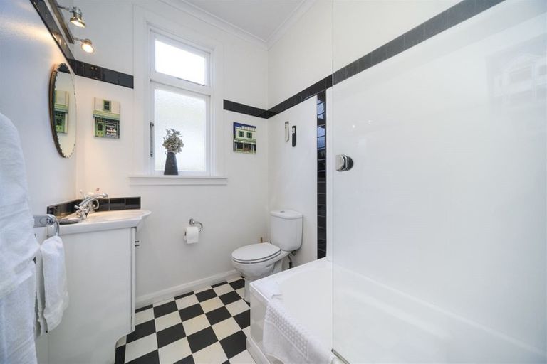 Photo of property in 444 College Street, Hokowhitu, Palmerston North, 4410