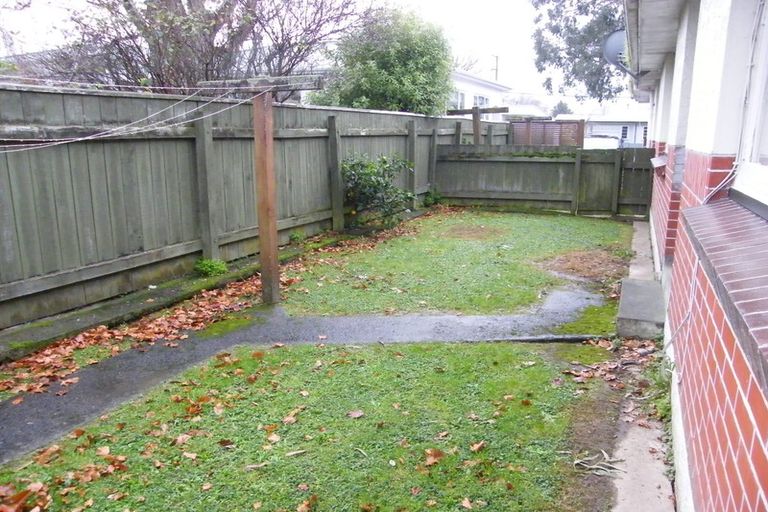 Photo of property in 2/31 Ararino Street, Trentham, Upper Hutt, 5018