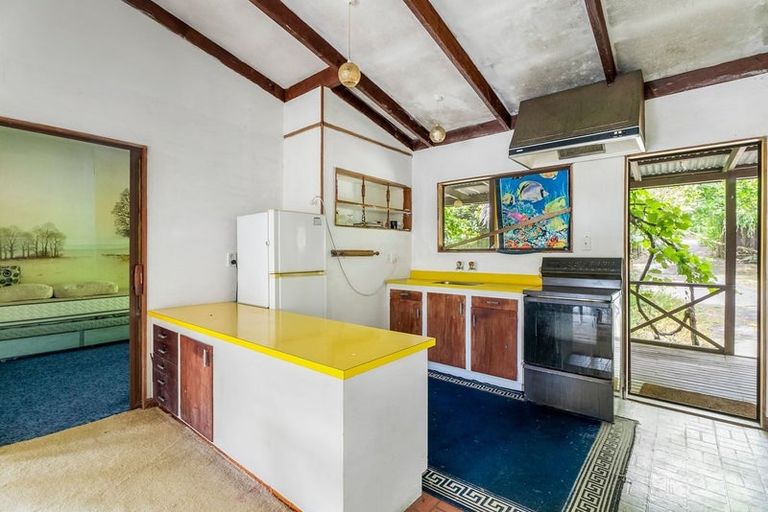 Photo of property in 355 Whangaparaoa Road, Stanmore Bay, Whangaparaoa, 0932